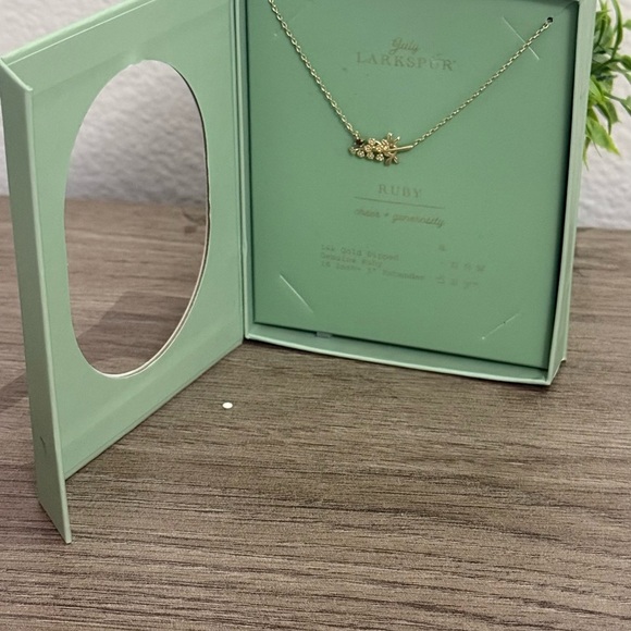 Gold Necklace - Picture 2 of 2